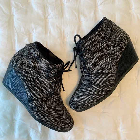 Toms Shoes - Toms Herringbone Desert Wedge Booties
